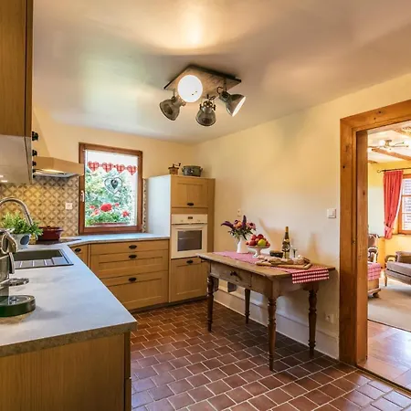 Maison Gite Au Tonnelier