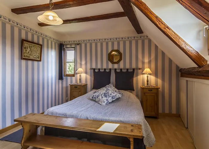 Maison Au Tonnelier *